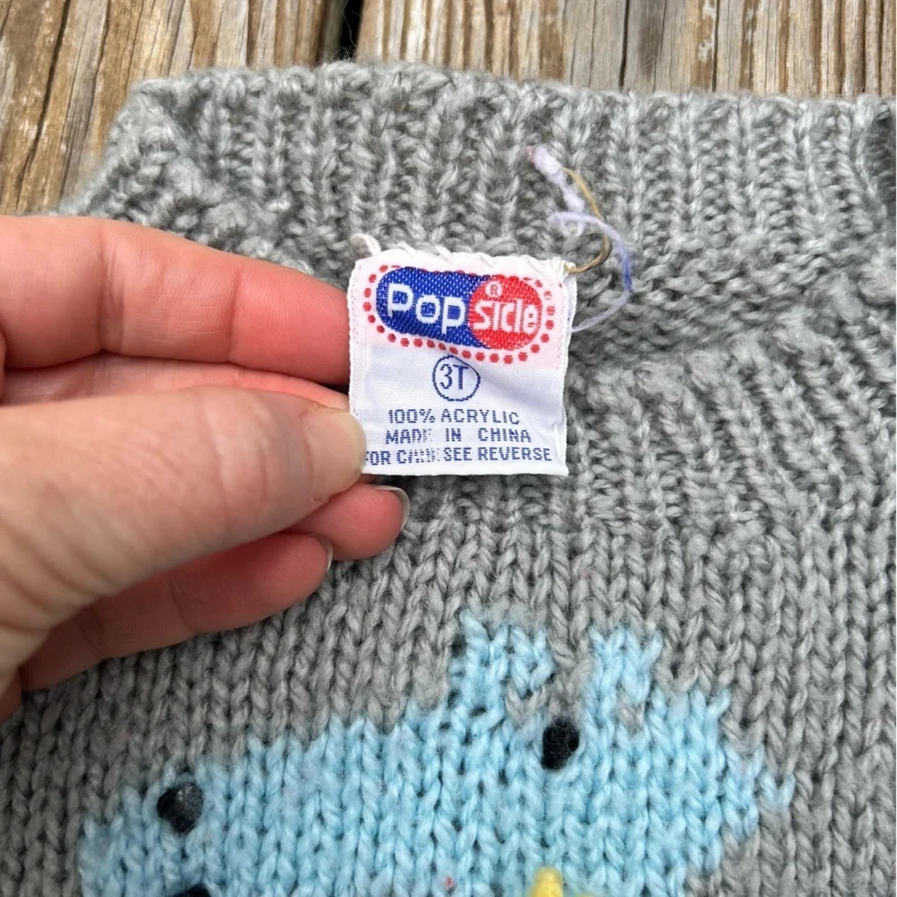 Vintage adorable gray